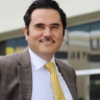 Conferencia 4: <i>"La economía en tiempos de incertidumbre: ¿Es hora de avanzar o de ajustar?"</i>